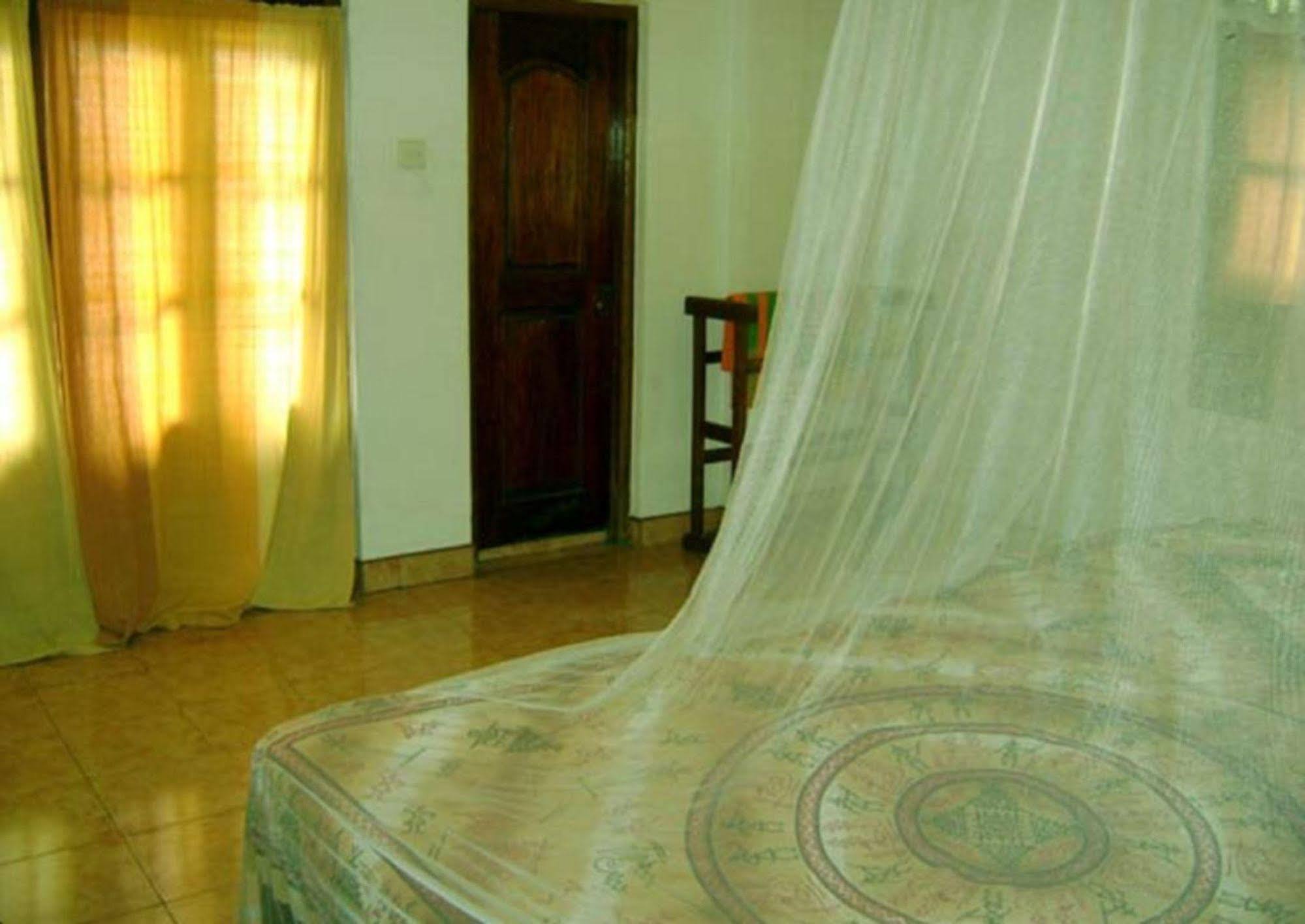 Palm Garden Home Stay Deiyannewela Exteriér fotografie